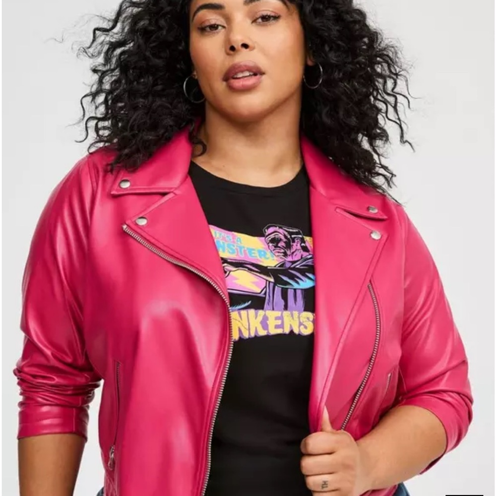 Torrid 4
Faux Leather Asymmetrical Moto Jacket Women's Pink Faux Leather Jacket